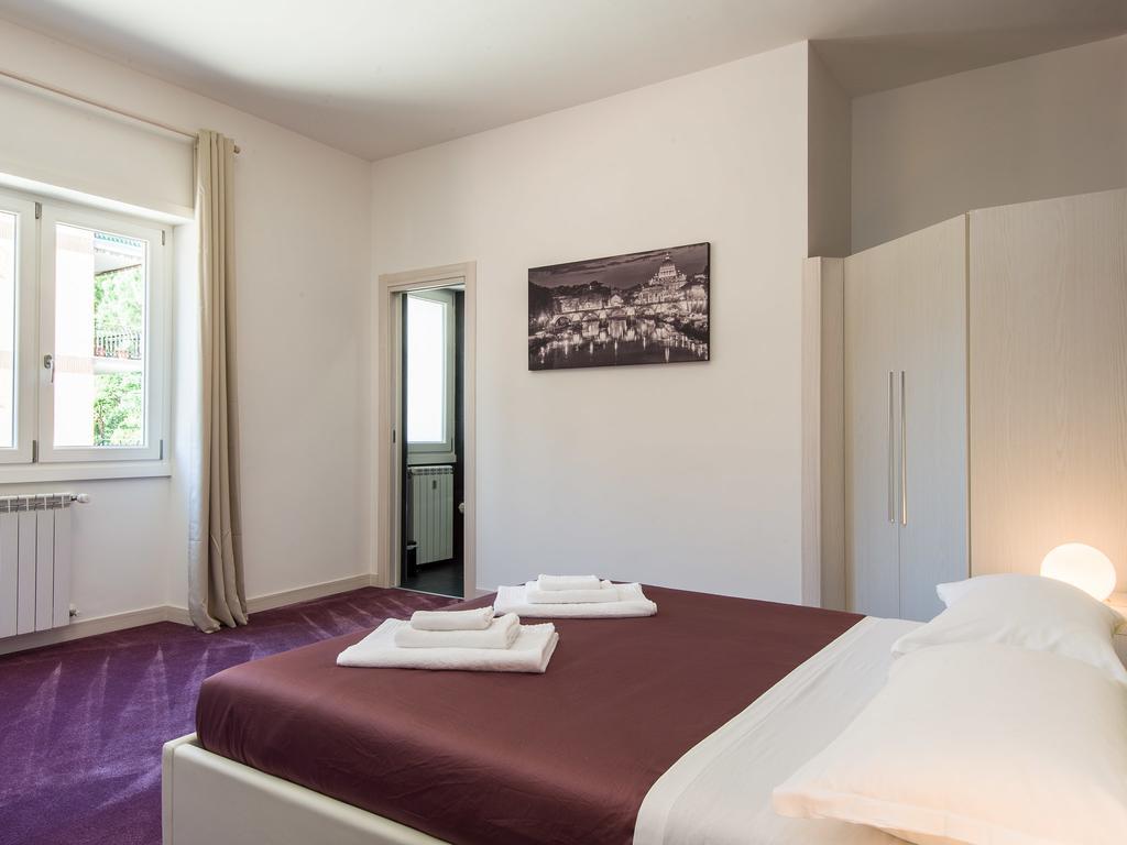 Guesthouse Park Pines Рим Екстериор снимка