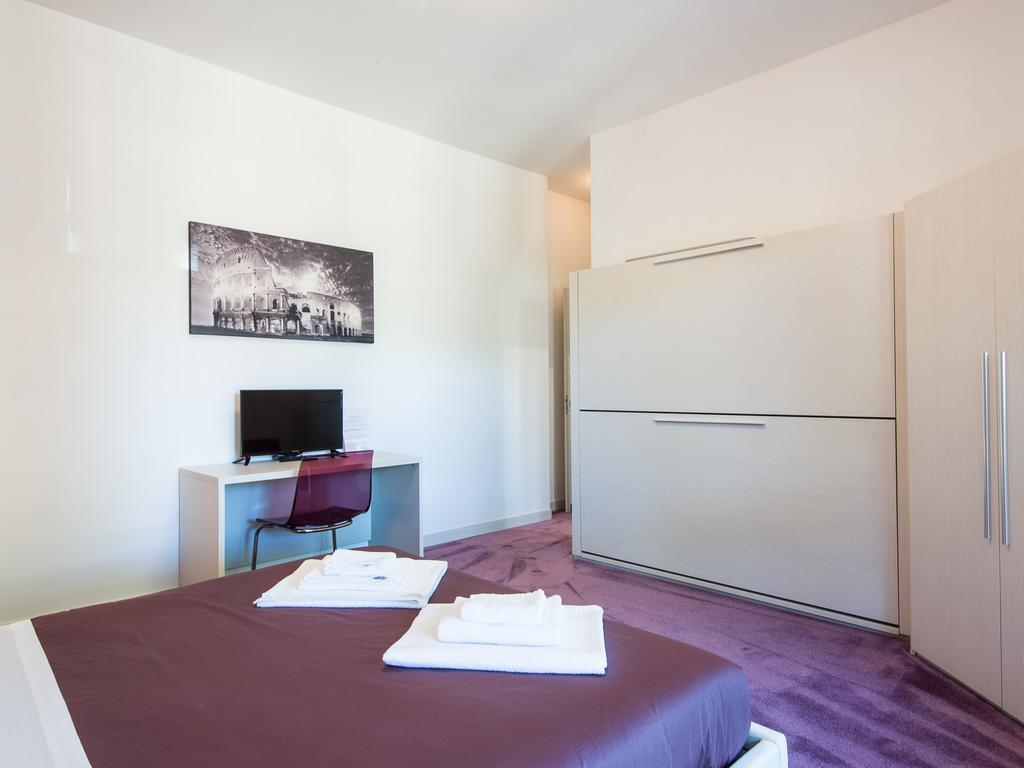 Guesthouse Park Pines Рим Екстериор снимка