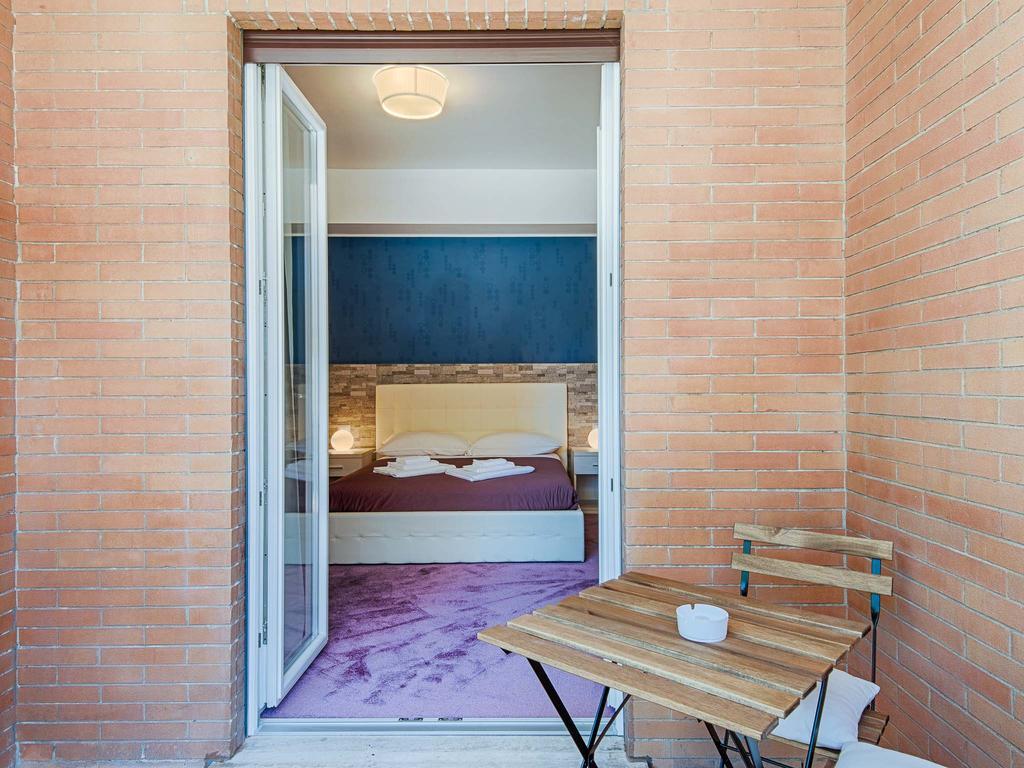 Guesthouse Park Pines Рим Екстериор снимка